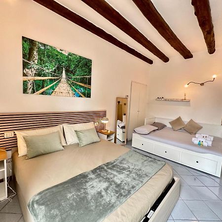 Near Airport - Loft Universita 4 Posti Letto 베르가모 외부 사진