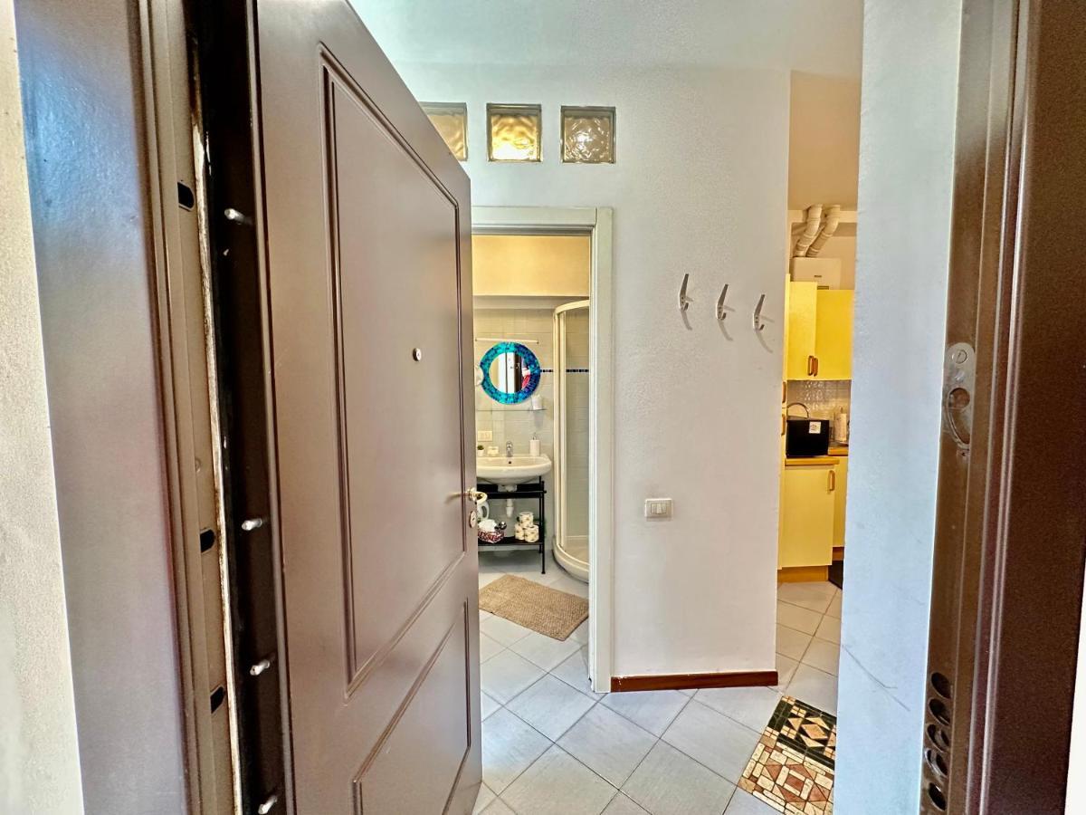 Near Airport - Loft Universita 4 Posti Letto 베르가모 외부 사진